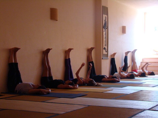 vinyasa yoga |meditation hall | taos center | paros | greece